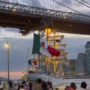Copertina di Veliero della Marina messicana si schianta contro il ponte di Brooklyn: due morti. Il video dell’incidente