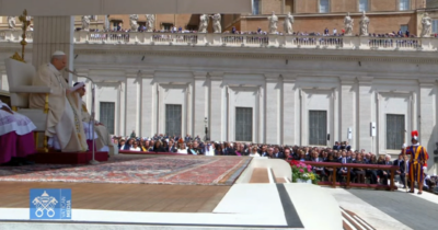 Copertina di L’appello di Papa Leone XIV: “Creiamo un mondo nuovo in cui regni la pace” – Video