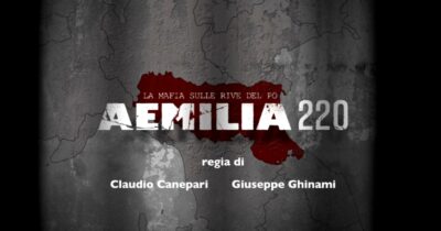 Copertina di “Aemilia 220, la mafia sulle rive del Po”: il 23 maggio su Rai2 il docufilm sulla ‘ndrangheta in Emilia-Romagna