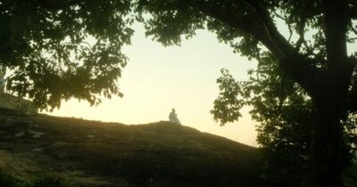 Copertina di Economia “al servizio dell’amore”: i consigli di un ex monaco per ritrovare la connessione con la Terra e con gli altri