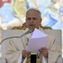 Copertina di Papa Leone XIV contro il riarmo: “Che la guerra porti pace è falsa propaganda. I soldi vanno ai mercanti di morte”
