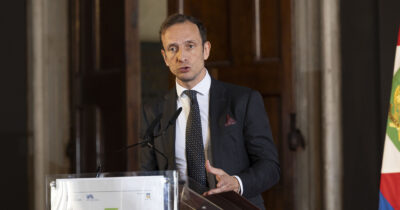 Copertina di Terzo mandato, i governatori chiedono un “approfondimento” al governo. Zaia: “Sul Trentino impugnazione temeraria”
