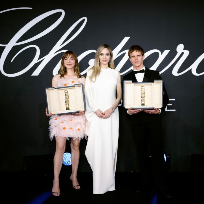 Festival di Cannes 2025, Marie Colomb e Finn Bennett vincono il 25° Trofeo Chopard: a premiarli la madrina Angelina Jolie