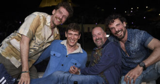 Copertina di “La mascolinità tossica esiste ovunque. Il politicamente corretto? Preferisco parlare di educazione alla gentilezza”: Pietro Sermonti sui “Maschi Veri”