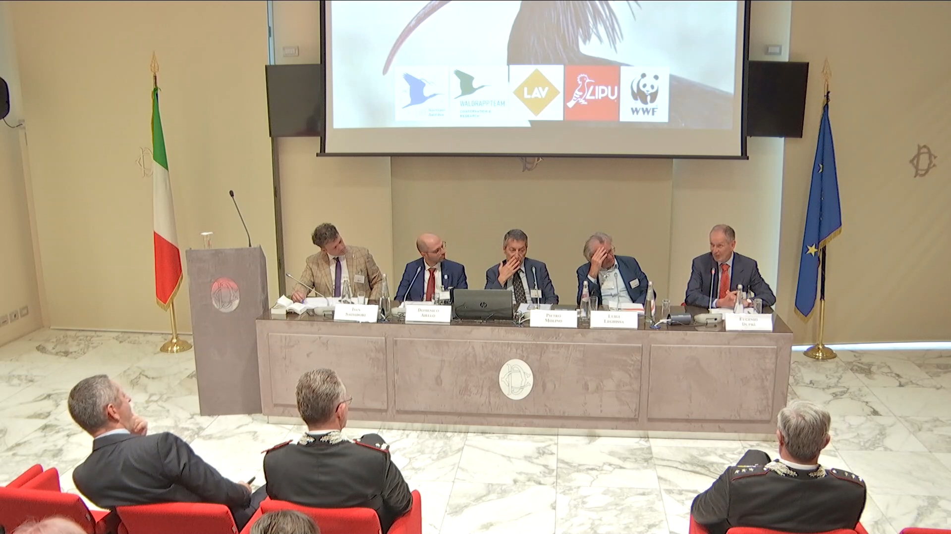 Legge sulla caccia, il dirigente del ministero all’Ambiente ammette: “Articoli in contrasto con la direttiva Ue” Legge sulla caccia, il dirigente del ministero all’Ambiente ammette: “Articoli in contrasto con la direttiva Ue”