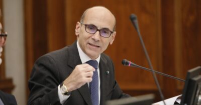 Copertina di Corruzione, il presidente dell’Anac: “Conflitti d’interesse e vuoti di tutela dopo l’abrogazione dell’abuso d’ufficio”