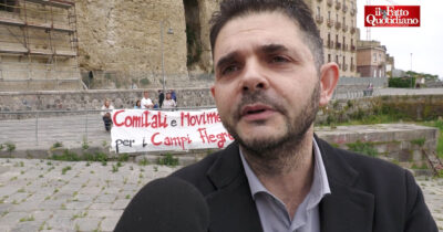 Copertina di Campi Flegrei, l’ira dei comitati a un anno dalla scossa di magnitudo 4.4: “Va fatto di più e rapidamente”