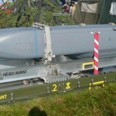 Copertina di Missili per Kiev bloccati: manca l’ok degli inglesi