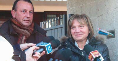 Copertina di Garlasco, bestiario di un delitto: insulti ai Poggi, il complotto di Rizzoli e le emoticon