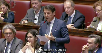 Copertina di Gaza, Conte attacca La Russa: “È un marziano. Qui non ci sono errori di Netanyahu, è un genocidio”