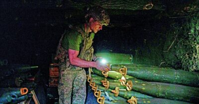 Copertina di “Russia pronta a  offensiva estiva. Kiev e Ue sguarnite”