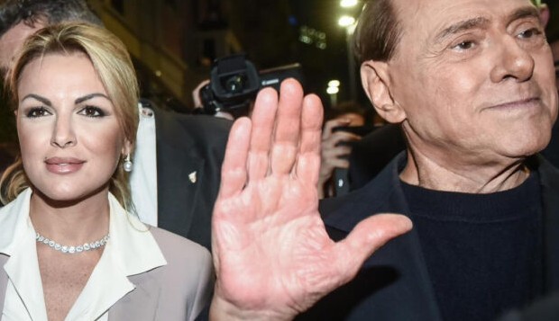 ho detto subito a silvio berlusconi di essere bisessuale perché non giudicava era aperto più di tanti giovani… vivo la sua mancanza come mi avessero tolto un braccio parla francesca pascale