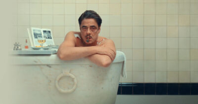 Copertina di ‘La trama fenicia’: così Wes Anderson si diverte a depistarci