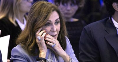 Copertina di Santanchè querelata. Zeno: “Io diffamato nell’aula del Senato”