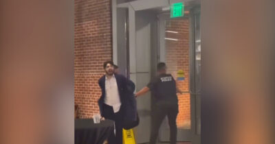 Copertina di Membri dell’ambasciata israeliana uccisi, il momento in cui il presunto assassino grida “Free Palestine” – Video
