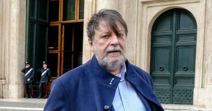 Paragon, Casarini: “Vorrei incontrare Giuseppe Conte”