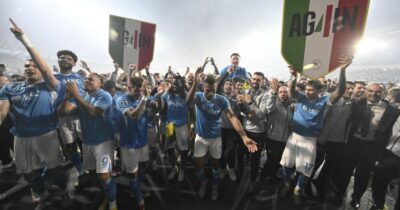 Copertina di IL NAPOLI È CAMPIONE D'ITALIAEsplode la festa in città | diretta