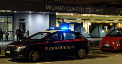 Copertina di Scambiato per il “rapinatore incappucciato”, viene picchiato dalla folla a Quarto Oggiaro