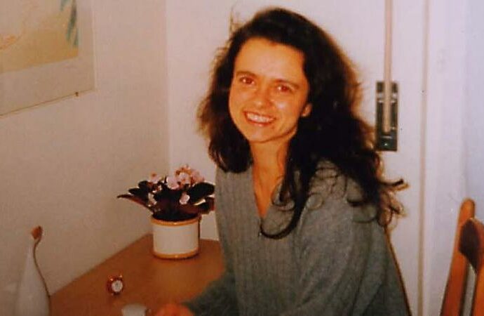 Delitto di Chiavari, “Nada Cella aggredita due volte. Prima tramortita con il fermacarte e poi uccisa con la pinzatrice. Conosceva l’assassino”: la ricostruzione della Scientifica