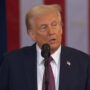 Copertina di La minaccia di Trump sui dazi al 50% all’Ue? “Classica tattica di intimidazione, minaccia per ottenere ciò che vuole”