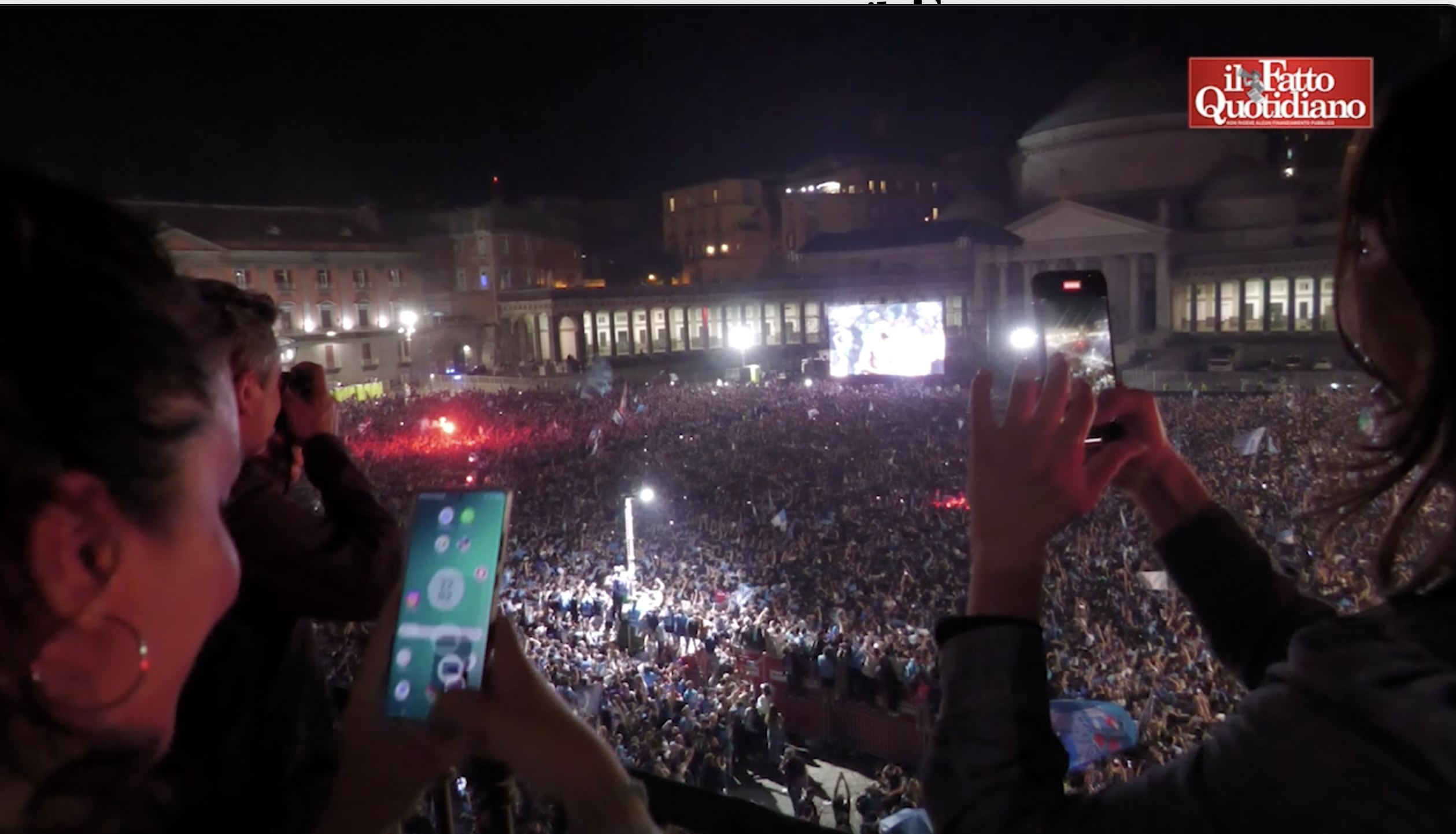 Napoli campione d’Italia, dall’attesa alla gioia per Scudetto: la lunga festa della città. Il vieoracconto Napoli campione d’Italia, dall’attesa alla gioia per Scudetto: la lunga festa della città. Il vieoracconto