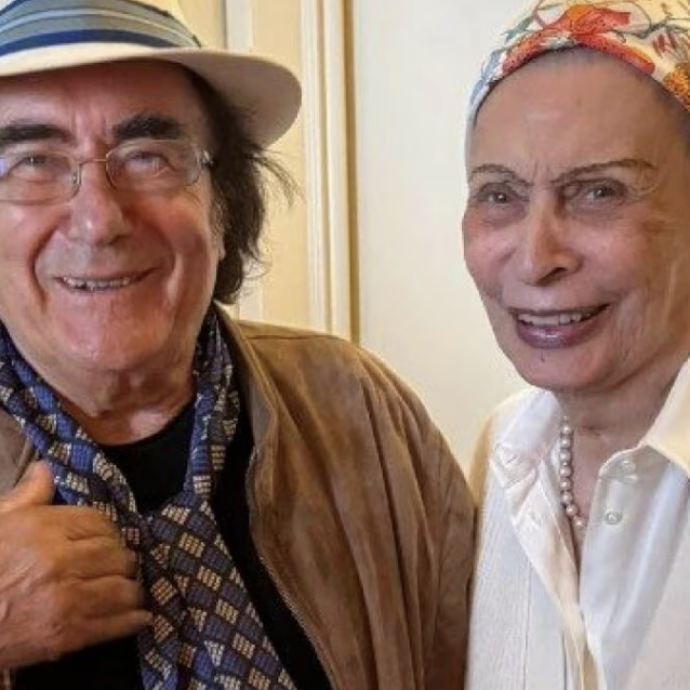 “Con la grande Sophia Loren”: Al Bano festeggia l’incontro con l’attrice, ma la foto scompare. Il cantante furioso: “Non era da pubblicare, mi sento tradito”