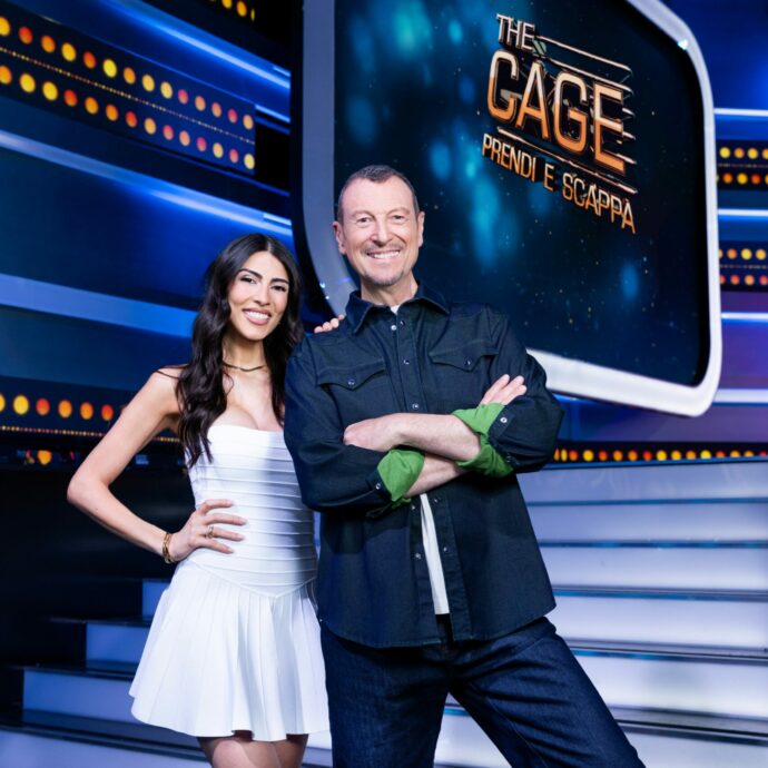 Amadeus e Giulia Salemi in “The Cage – Prendi e scappa”: come funziona il nuovo game show sul Nove