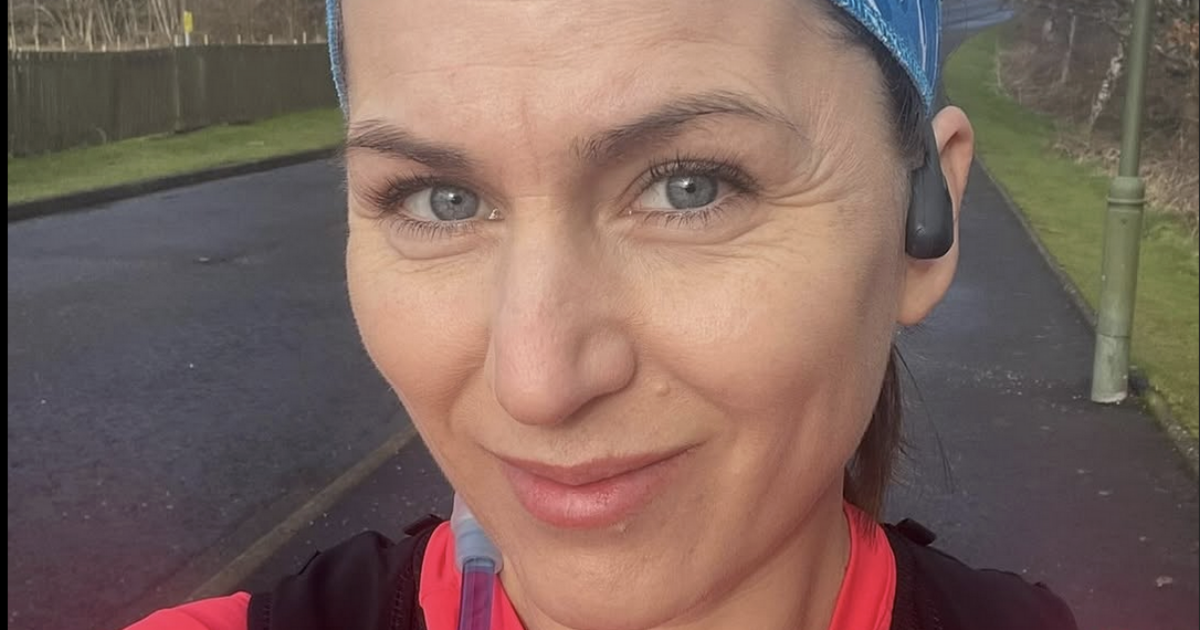 “Papà si era curato per la stitichezza, ma è morto un mese dopo: aveva un mieloma multiplo”: lo sfogo di Beth Hunt