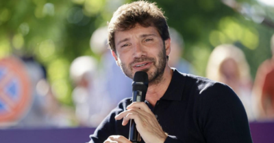 Copertina di “I video di Stefano De Martino e Caroline Tronelli sono ancora online”. Spuntano i portali e il “tariffario” per spiare i luoghi privati: “Fino a 500 euro per accedere ai filmati”