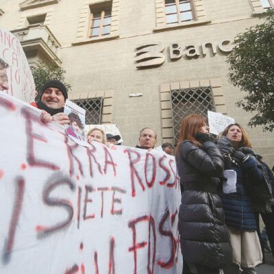 Copertina di Crac bancari, il “regalo” di FdI ai revisori per tagliare i rimborsi
