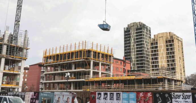 Ora Sala ricorda gli oneri e chiede soldi ai costruttori