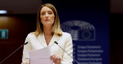 Copertina di Metsola, il giro in Italia parte dalle industrie