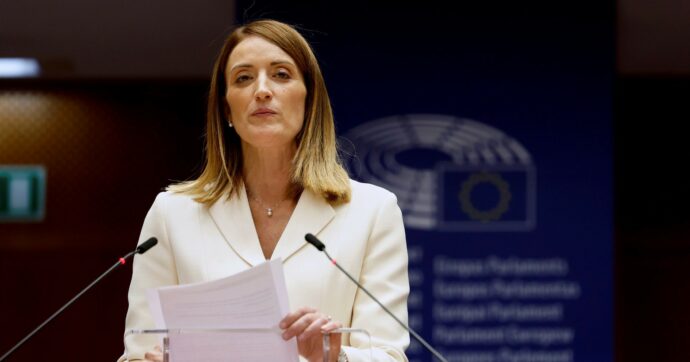 Metsola, il giro in Italia parte dalle industrie