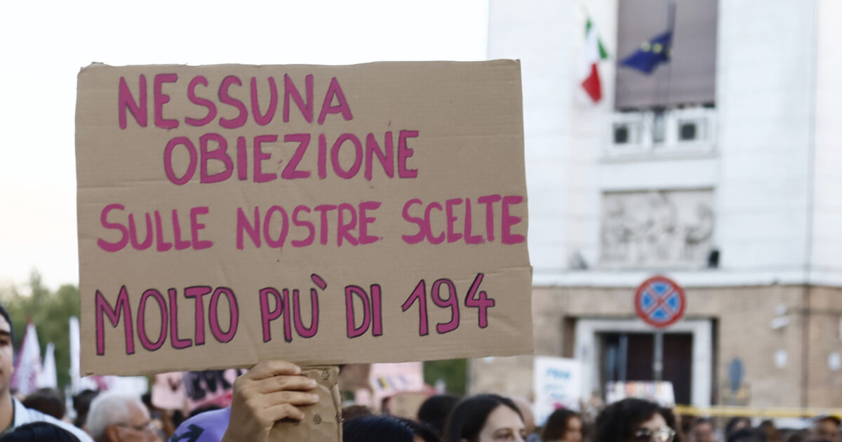 svolta in sicilia sul diritto all aborto approvato l obbligo di assumere medici non obiettori di coscienza da Ilfattoquotidiano.it svolta in sicilia sul diritto all aborto approvato l obbligo di assumere medici non obiettori di coscienza