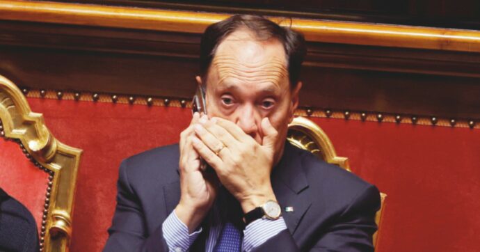 Israele, il governo non si sfila: ok al patto militare con Bibi