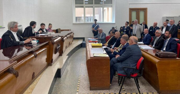 Il tribunale inguaia Todde: confermata la decadenza