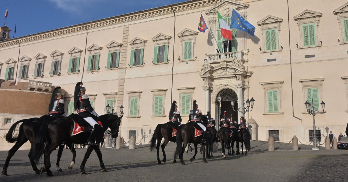 ‘ndrangheta i narcos e il contatto al colle per aggiustare un processo è avvocato lavora al quirinale da Ilfattoquotidiano.it ‘ndrangheta i narcos e il contatto al colle per aggiustare un processo è avvocato lavora al quirinale