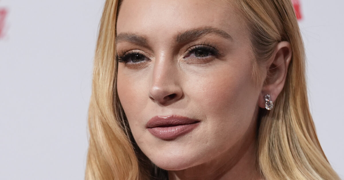 non ho fatto il lifting e non mi sono rifatta bisogna solo ignorare questi pettegolezzi lindsay lohan sbotta da Ilfattoquotidiano.it non ho fatto il lifting e non mi sono rifatta bisogna solo ignorare questi pettegolezzi lindsay lohan sbotta