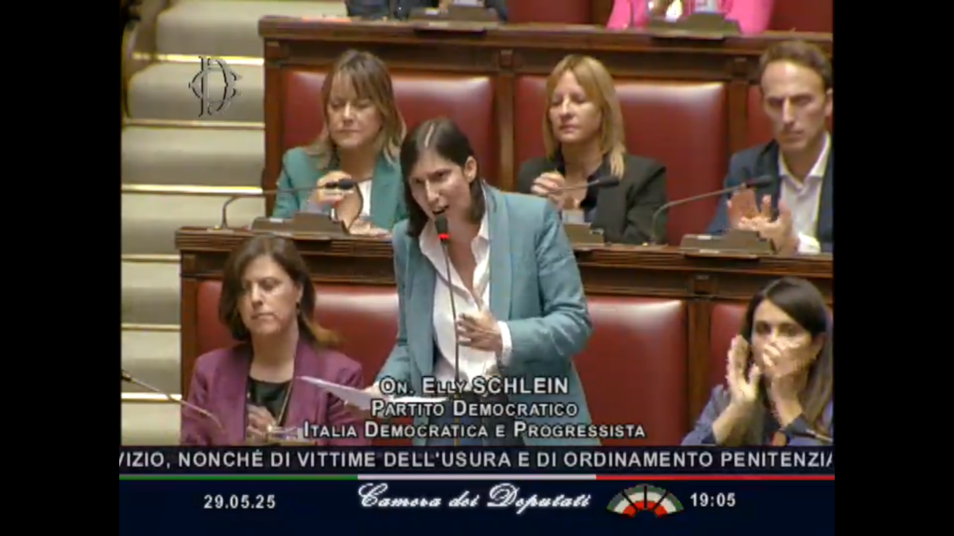Decreto Sicurezza, Schlein attacca il governo in Aula: “Peggio del codice fascista Rocco” – Video
