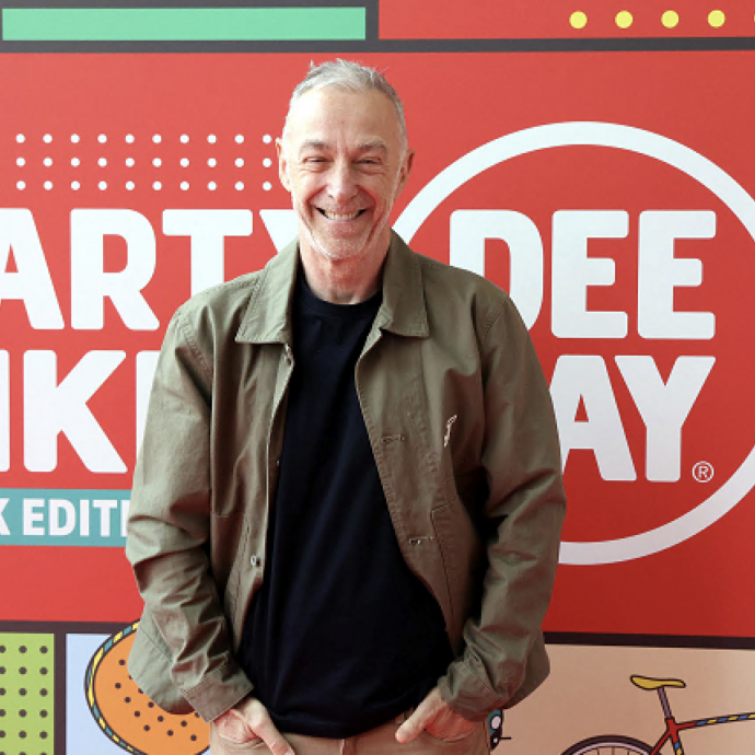 “Sanremo è patrimonio della Rai. I tormentoni non ci sono perché escono tutto l’anno. Lucio Corsi è un raggio di luce, Olly ha bisogno di tempo, Blanco esce dalla crisi. Party Like A Deejay unisce”: parla Linus
