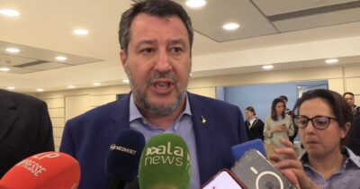 Copertina di Salvini contro il Consiglio d’Europa: “Ente inutile che produce cazzate”. Noury (Amnesty): “Mostri rispetto”