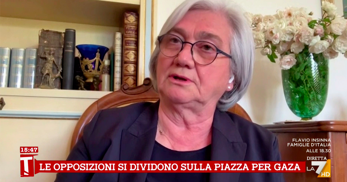 Gaza, Bindi su Renzi e Calenda: “Questi due signori quando si mettono insieme sono peggio di quando sono separati”. Su La7