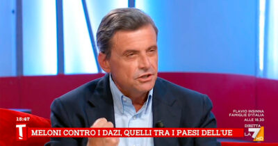Copertina di Calenda-show su La7: “Meloni e Salvini fanno bene a non mantenere le promesse, tanto li votate come imbecilli”