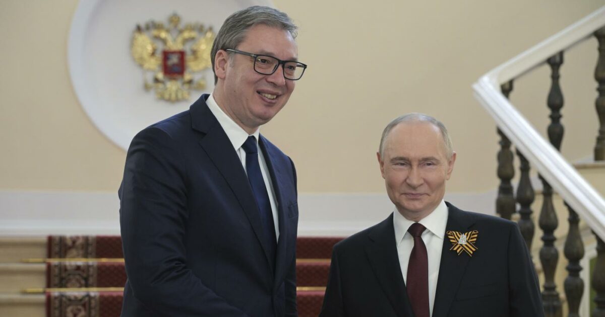 800 milioni di euro in armi al nemico belgrado accusata da mosca di vendere di nascosto munizioni a kiev da Ilfattoquotidiano.it 800 milioni di euro in armi al nemico belgrado accusata da mosca di vendere di nascosto munizioni a kiev