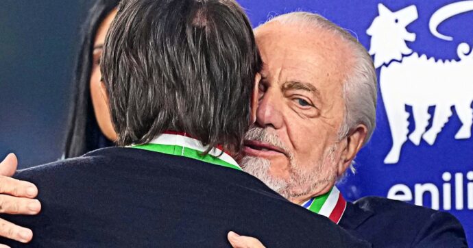 Per De Laurentiis ora vincere conta: così ha rinnegato se stesso per tenere Conte a Napoli