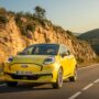 Copertina di Ford Puma Gen-E, il crossover si reinventa. Design e piacere di guida con la scossa