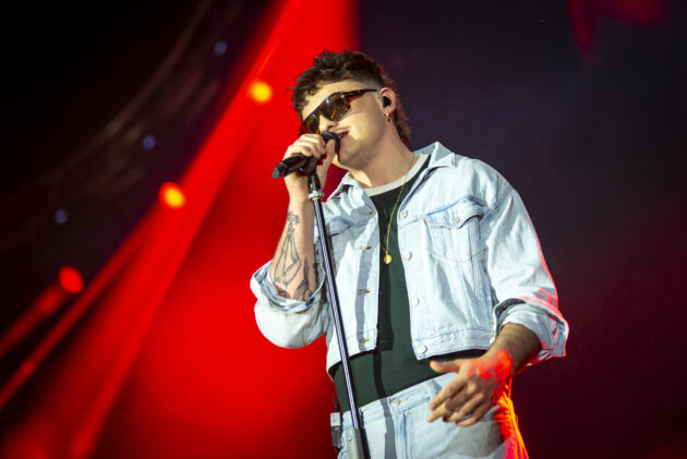 radio italia live la recensione olly travolgente giorgia magica cori potenti per alfa irama e pinguini fabri fibra spettina accoglienza tiepida per fedez da Ilfattoquotidiano.it radio italia live la recensione olly travolgente giorgia magica cori potenti per alfa irama e pinguini fabri fibra spettina accoglienza tiepida per fedez