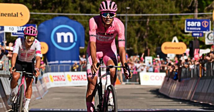 Giro d’Italia, che noia nel tappone in Val d’Aosta: vince Prodhomme, Del Toro controlla e poi beffa i rivali