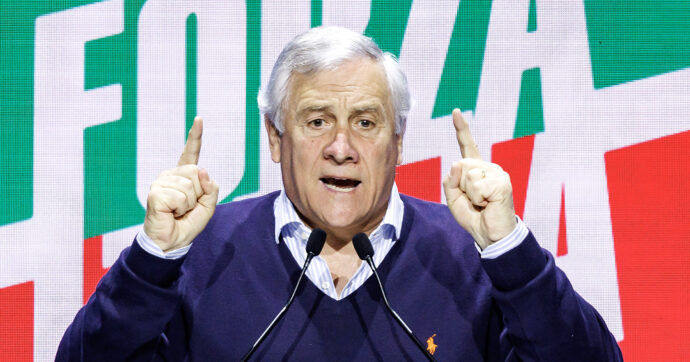 Gaza, Tajani contro le opposizioni che chiedono di pressare Israele: “Cattivi maestri che fomentano l’odio”