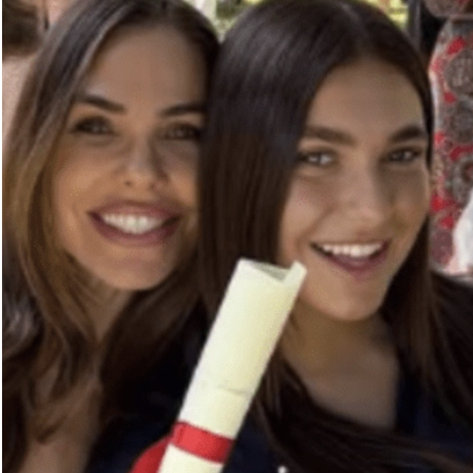 “Ora nevica”: l’ironia di Totti per il diploma della figlia Chanel